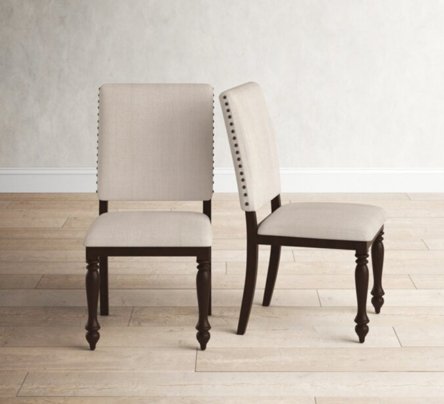 7 Piece Extendable Dining Set Includes 6 Chairs and 72" Table With 18