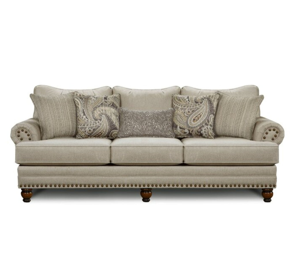 96" Modern Contemporary Sofa Couch With Nailhead Trim Inc/ Accent Cushions Beautiful New Assembled