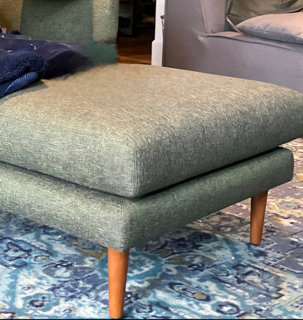29" Forest Green Ottoman Footstool Accent Designer Plush Upholstery Wood Legs New Quality Mid Century Modern
